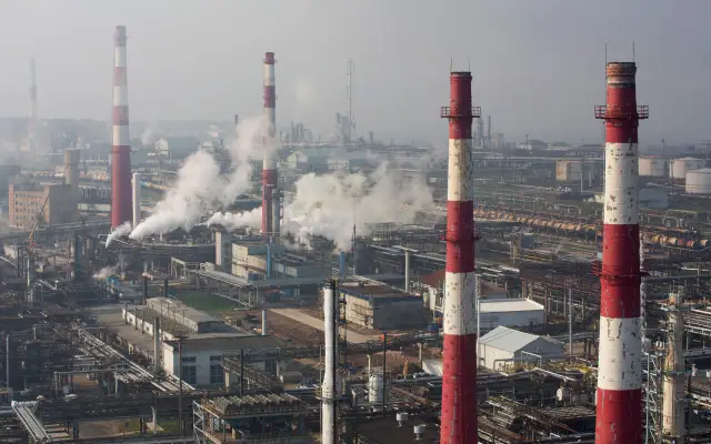 Ucrania ataca las refinerías de Bashneft en el territorio ruso