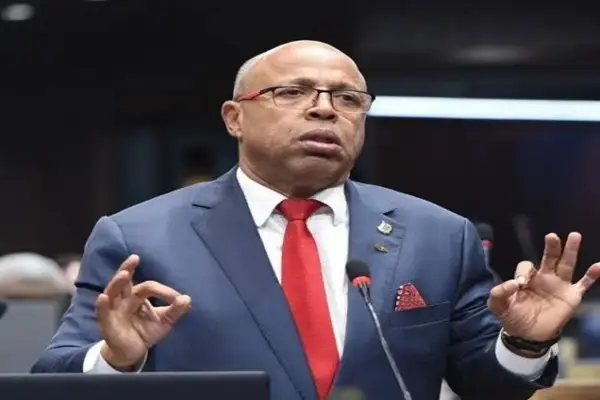 Alfredo Pacheco pide moderación tras críticas a David Collado