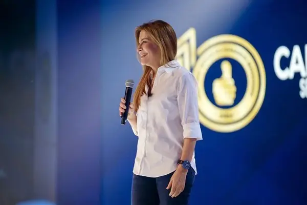 Carolina Mejía participa en eventos y supervisa obras en DN