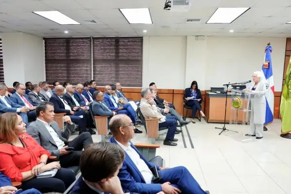 PRM capacita a sus dirigentes sobre justicia electoral
