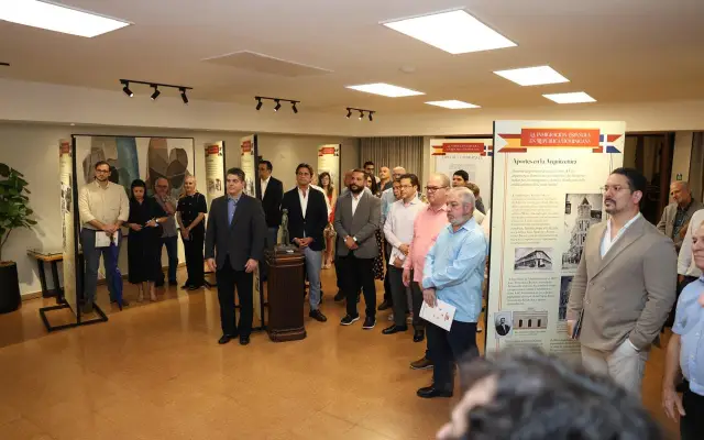Exposición rescata legado de inmigración española en RD