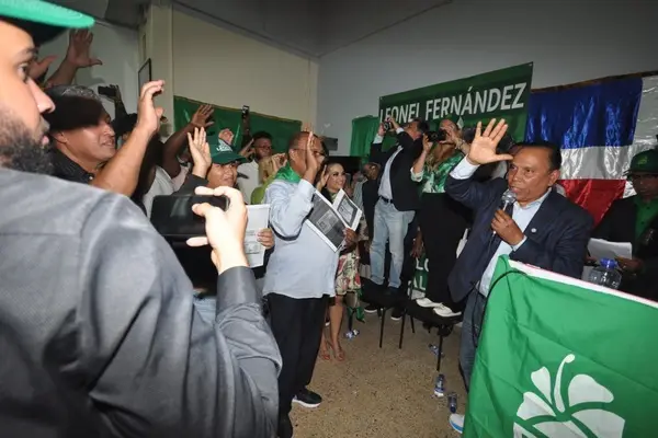 Radhamés Jiménez arremete en España contra gestión del PRM