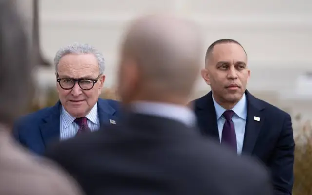 EU: Demócratas amenazan con arrebatarle el Congreso a Trump