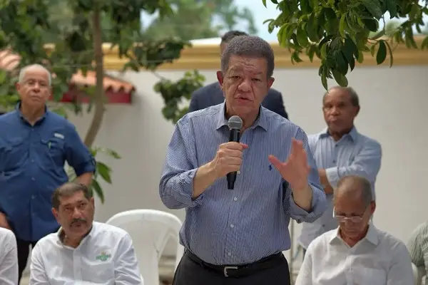 Leonel Fernández pide unidad ante desafíos del DR-CAFTA