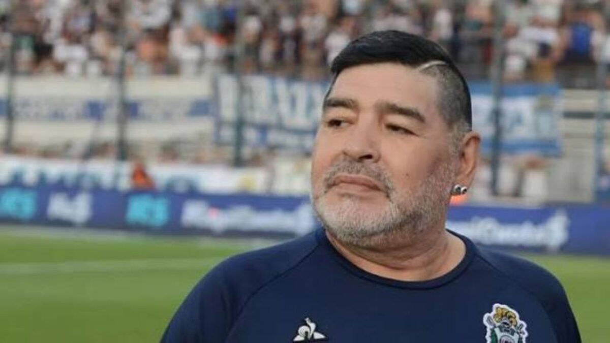 Tribunal absuelve a médico en juicio por muerte de Maradona