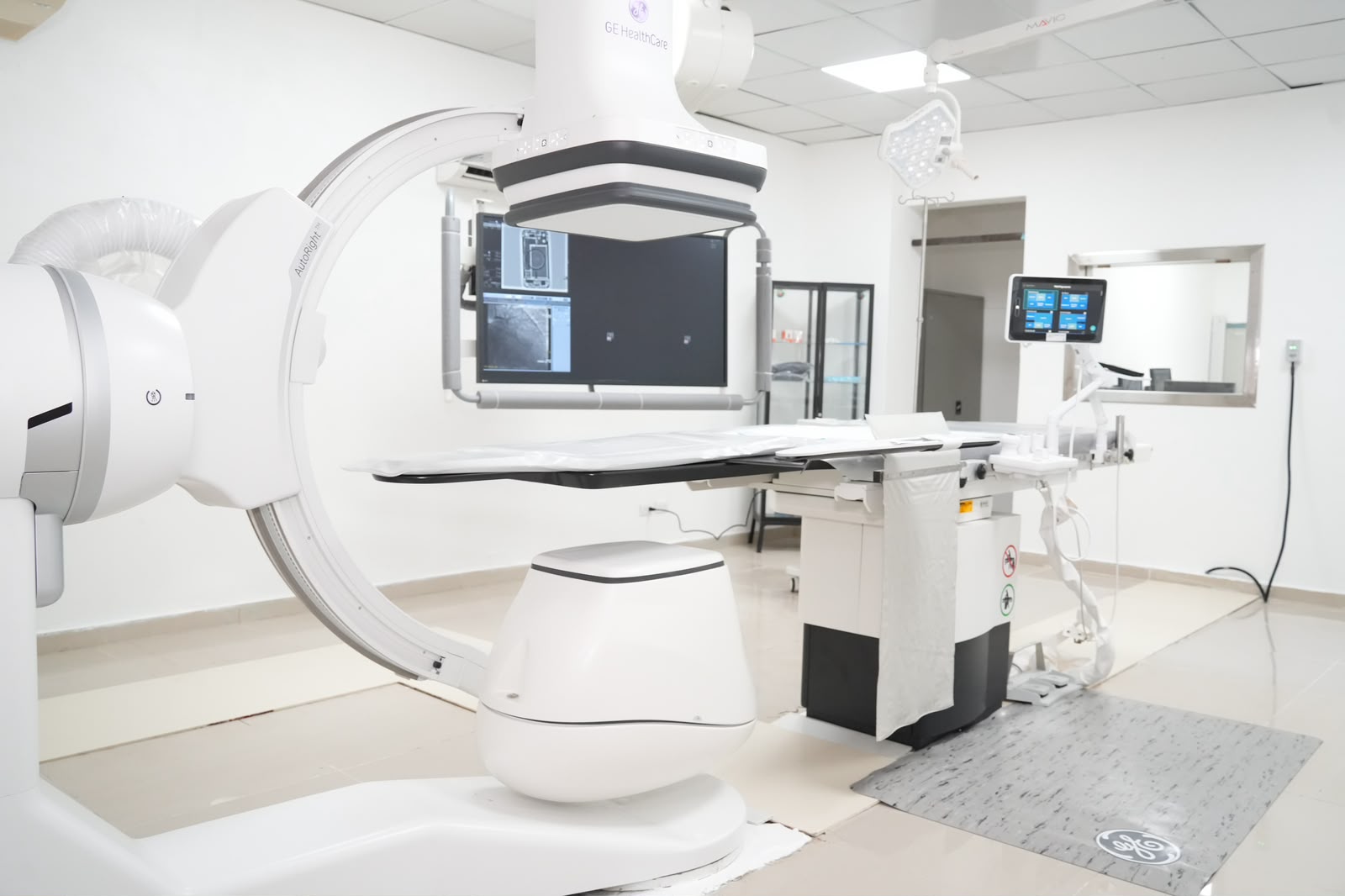 SNS inaugura unidad de hemodinamia de RD 90,824,600 en el Gautier
