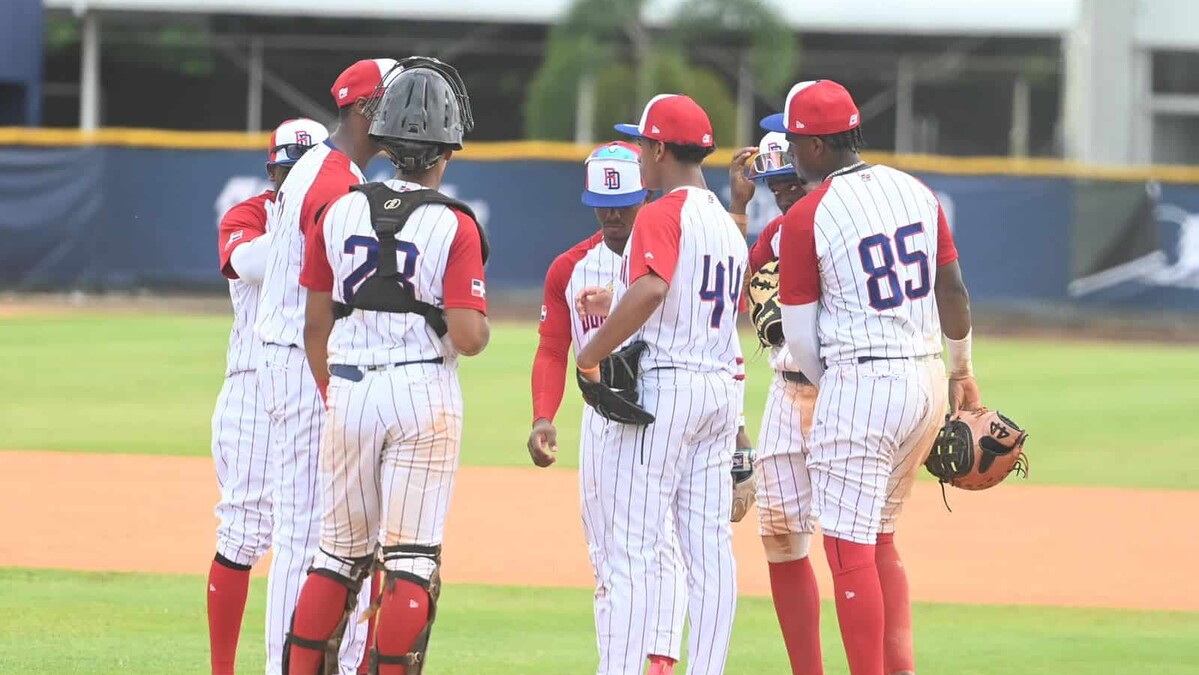RD vence 13-8 a Curazao en el inicio del Premundial U-18