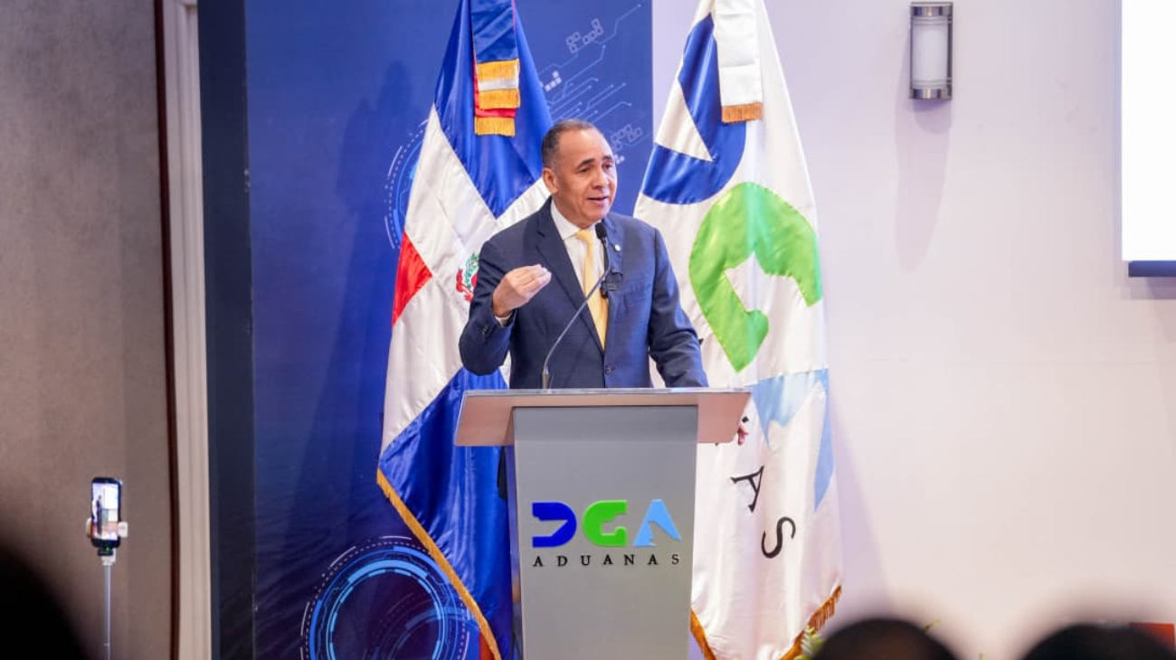 DGA habilita Aldo en WhatsApp para consultas aduaneras