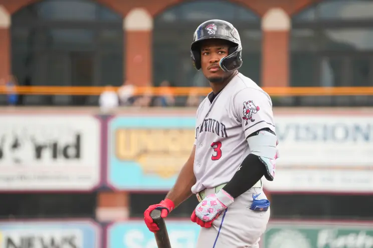Gigantes vencen 7-1 al Licey con dos jonrones de Jefferson Rojas