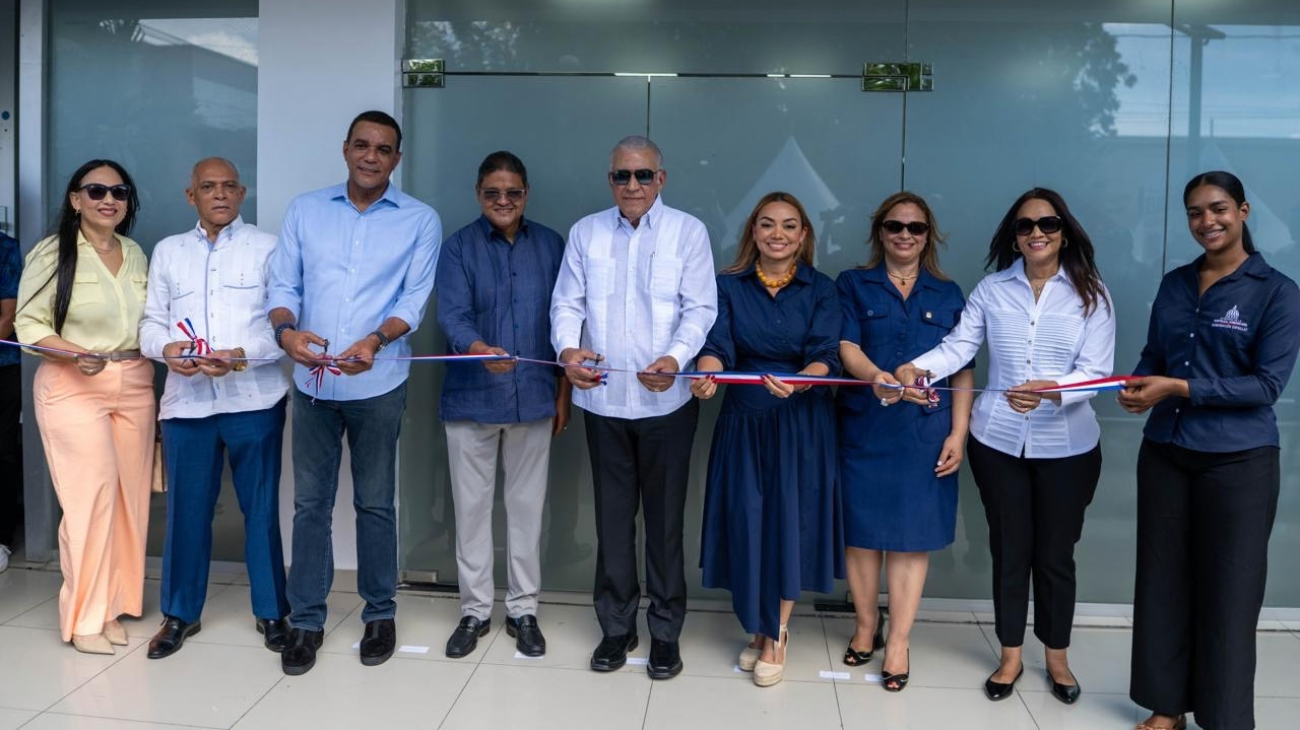 Intrant abre oficina de licencias en Moca con cupo de 200 al día