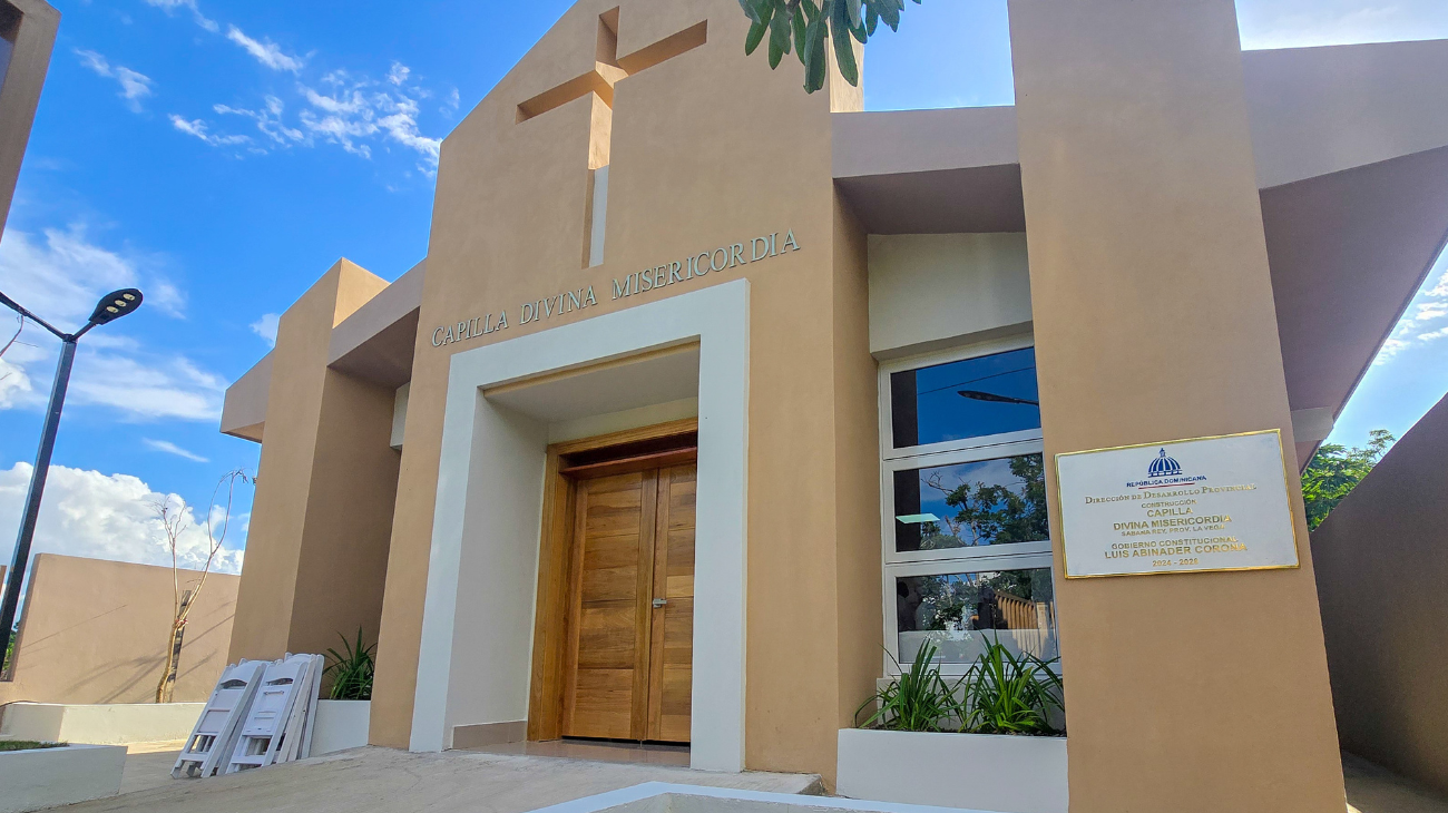 Inauguran capilla de RD 13.2 millones en Sabana Rey, La Vega