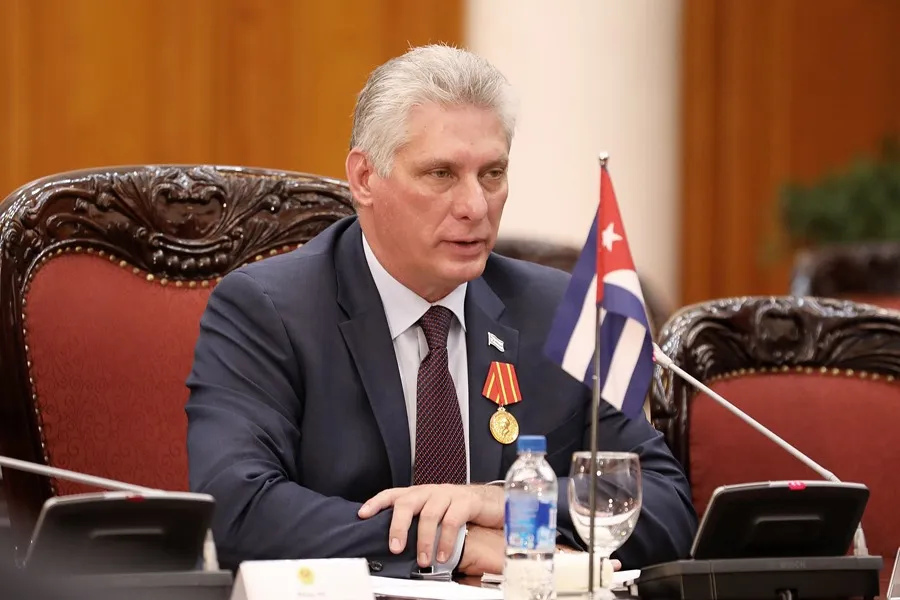 Cuba acusa a EE. UU. de dominación tras advertencias de Trump