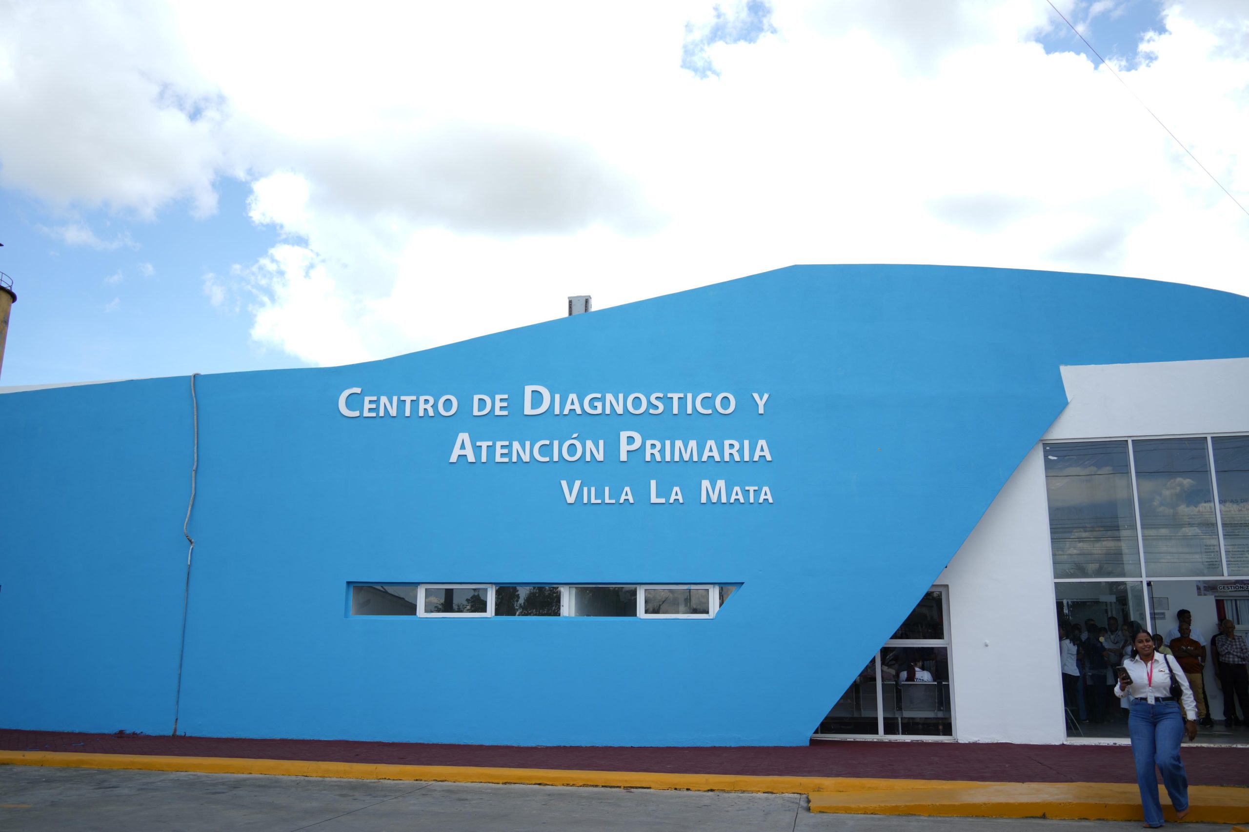 SNS invierte RD 17,448,792.08 en centro de Cotuí