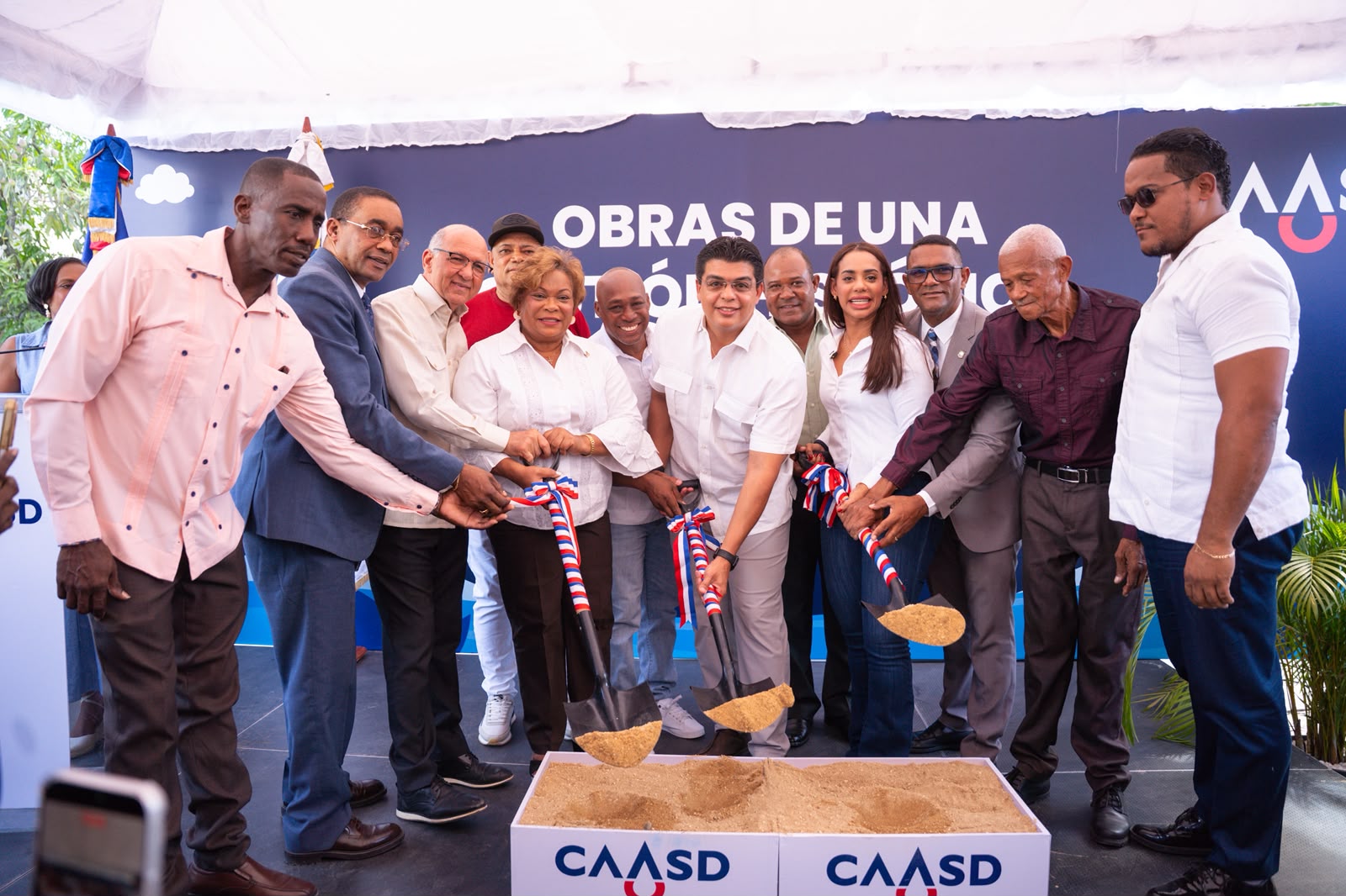 Caasd inicia saneamiento de cañada Boronota por RD 228.1 millones