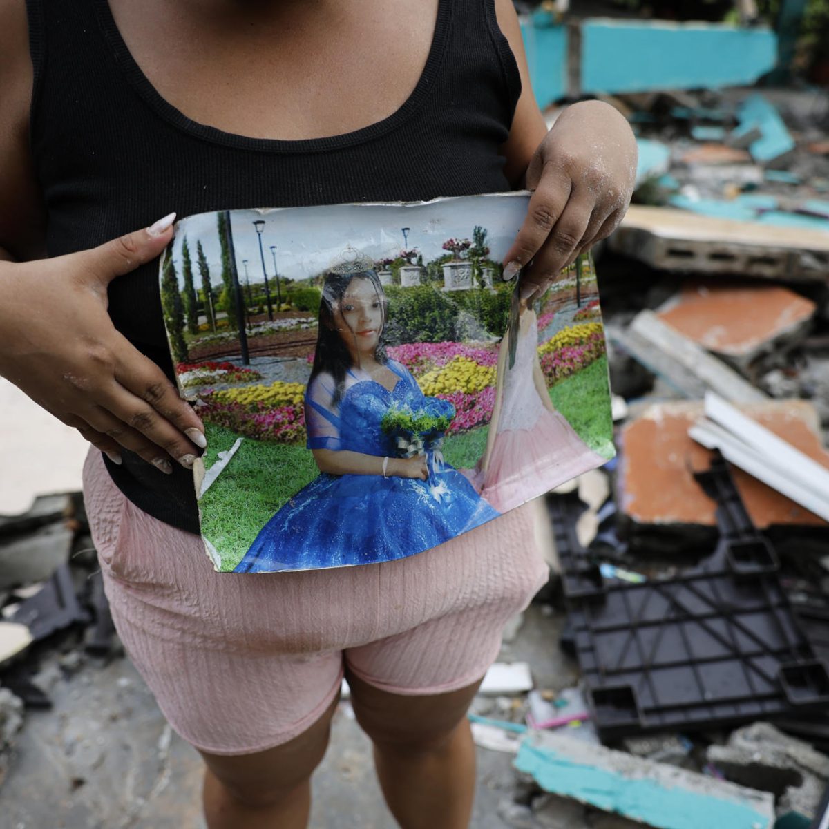 Panamá: joven de 22 años sigue en UCI tras sismo de magnitud 7,7