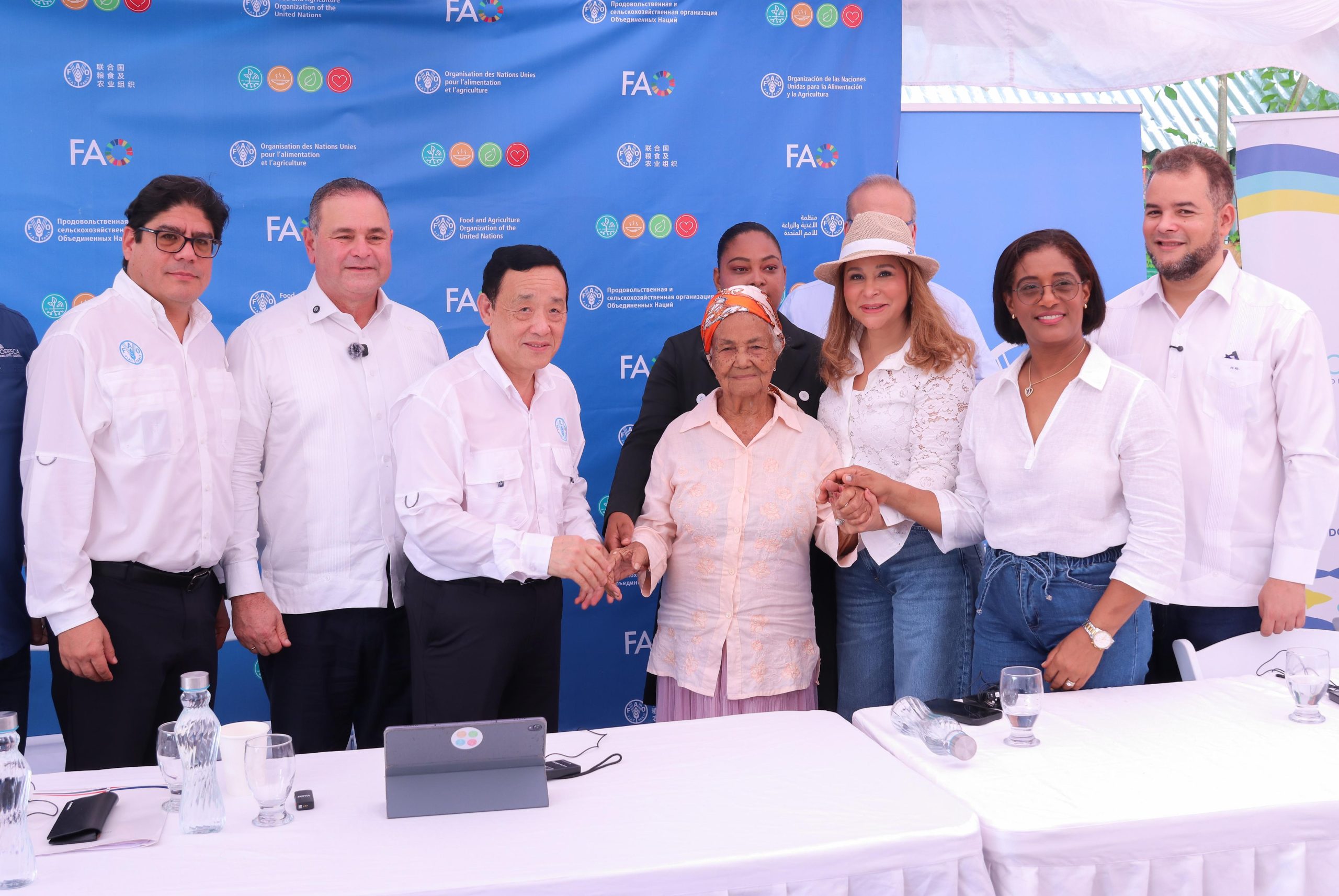 FAO elogia en Higüey modelo social y productivo de Supérate
