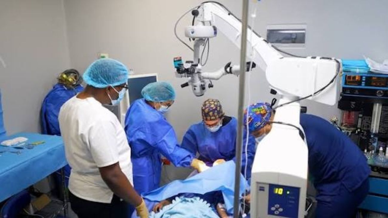 INABIE cubre cirugías visuales a nueve alumnos de escuelas públicas
