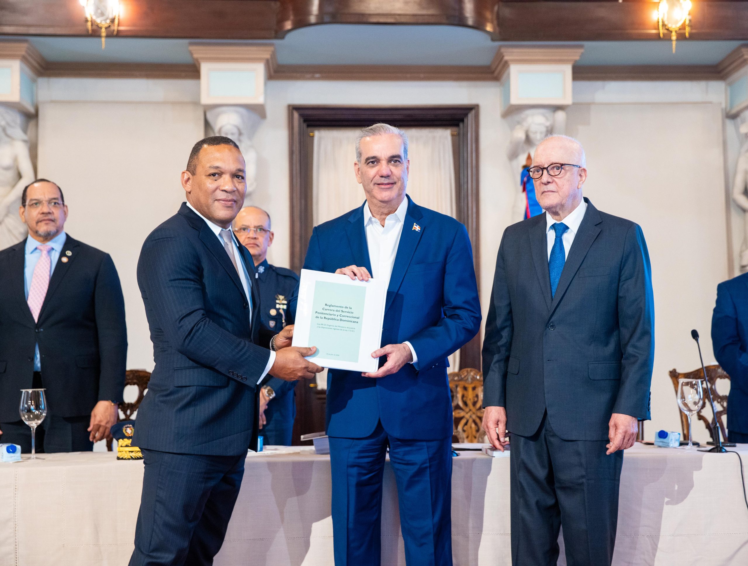 Gobierno construye nueve cárceles y tiene listas Higüey y Barahona