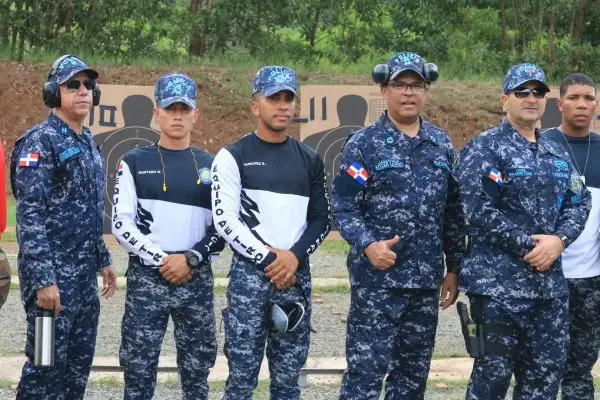 Policía Nacional y Fuerza Aérea conquistan oro en tiro pistola
